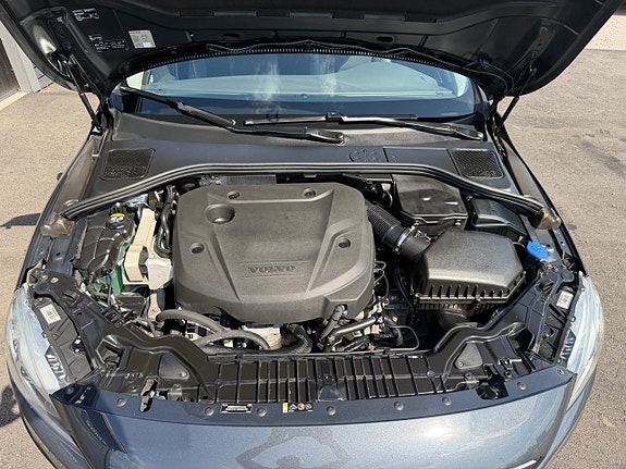 Volvo V60 30 of 30