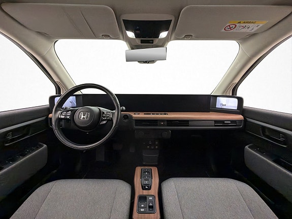 Honda e 14 of 30