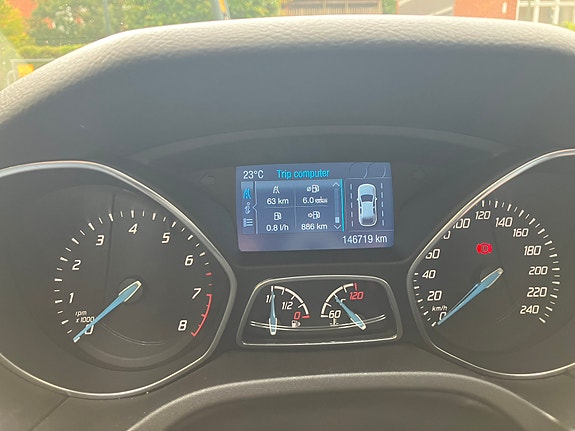 Ford Focus 9 of 9