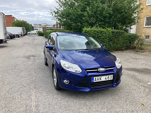 Ford Focus 3 of 9