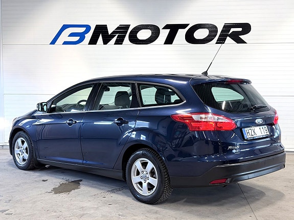 Ford Focus 7 of 16