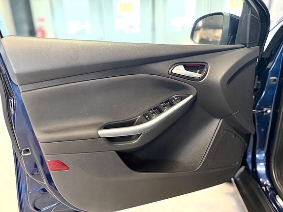 Ford Focus 14 of 16