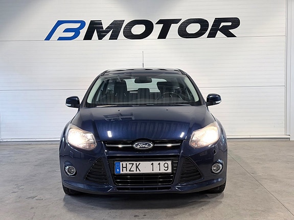 Ford Focus 2 of 16