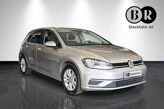 Volkswagen Golf VII 4 of 16