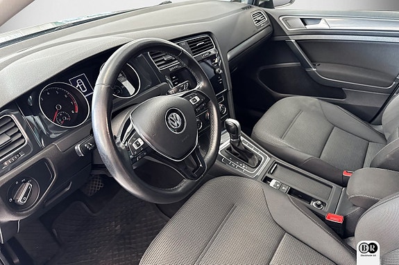 Volkswagen Golf VII 7 of 16