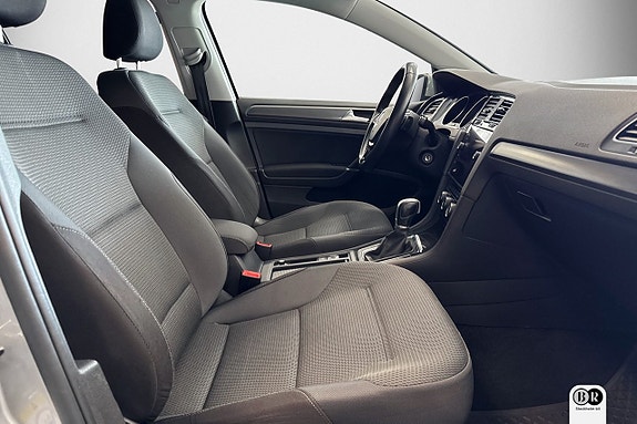 Volkswagen Golf VII 5 of 16