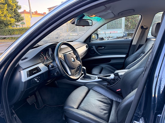 BMW 325i 5 of 7