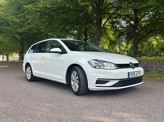 Volkswagen Golf VII 2 of 8