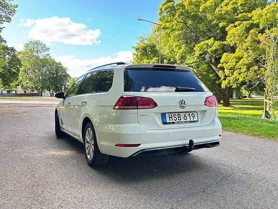 Volkswagen Golf VII 4 of 8