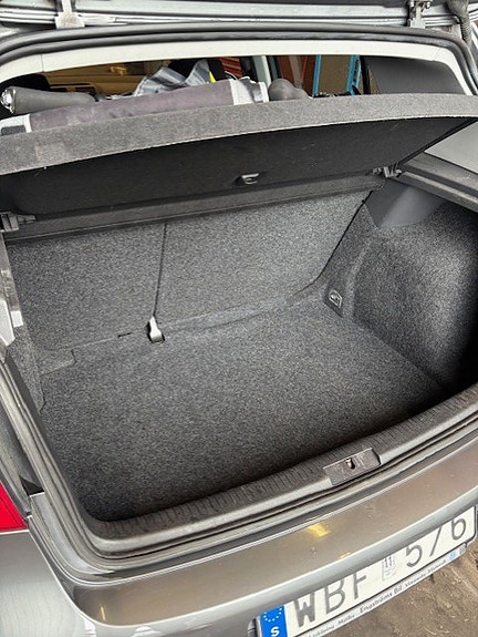 Volkswagen Golf V 15 of 15