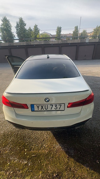 BMW 520d 5 of 12