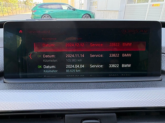 BMW 320d 15 of 17