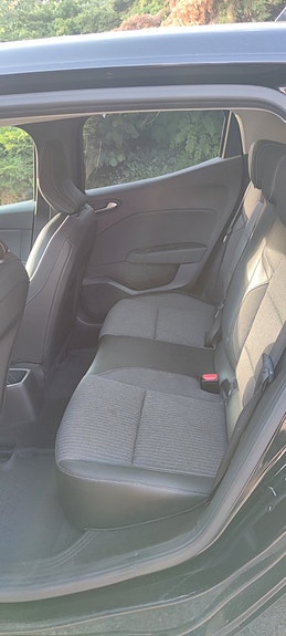 Renault Clio 8 of 10