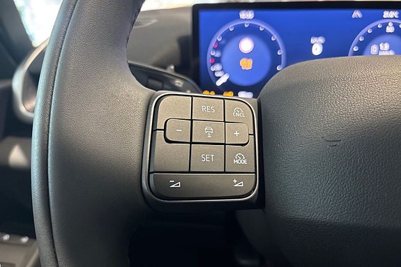 Volkswagen ID.3 Neo 12 of 24
