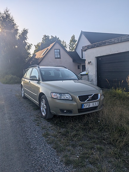 Volvo V50 6 of 10