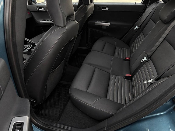Volvo V50 14 of 20