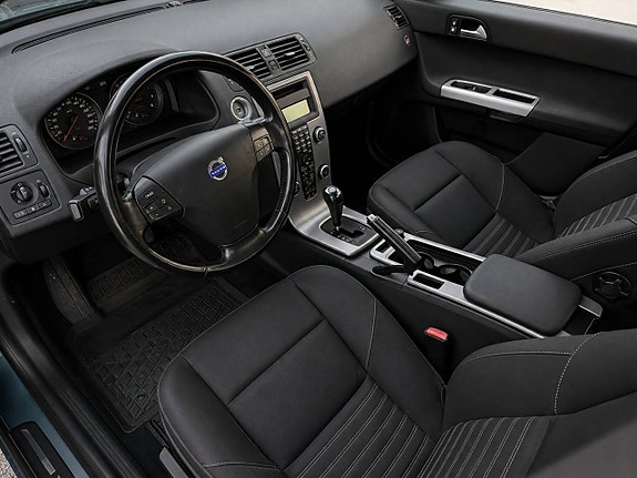 Volvo V50 9 of 20