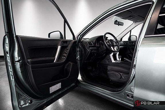 Subaru Forester 7 of 25