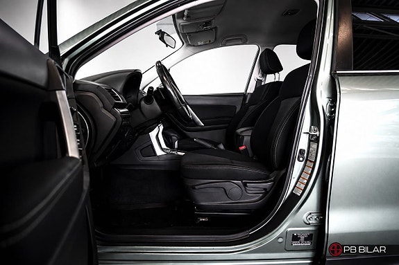 Subaru Forester 8 of 25