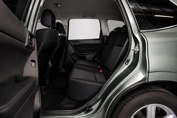 Subaru Forester 11 of 25