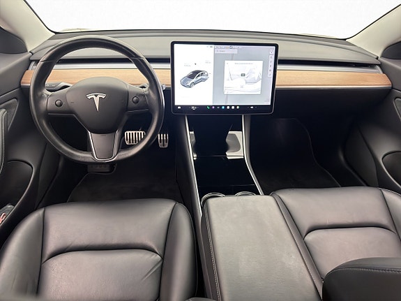 Tesla Model 3 22 of 30