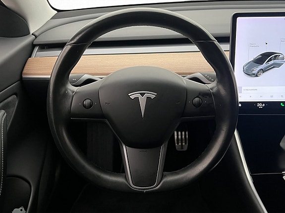 Tesla Model 3 30 of 30