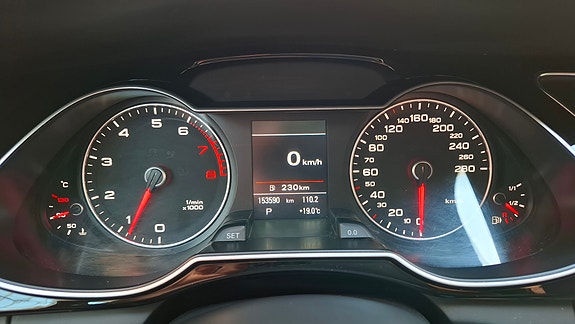 Audi A4 13 of 15