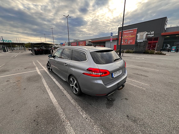 Peugeot 308 SW 3 of 10