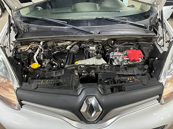 Renault Kangoo Express 24 of 24