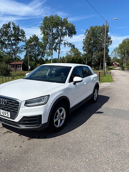 Audi Q2 3 of 9