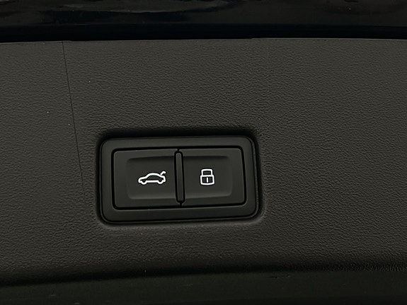 Audi Q4 e-tron 29 of 30