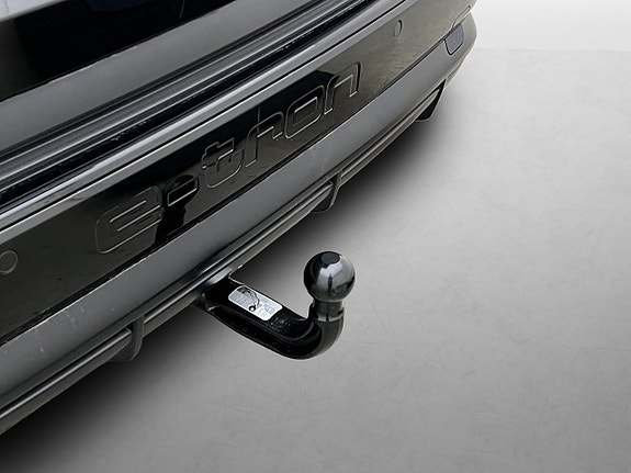 Audi Q4 e-tron 10 of 30