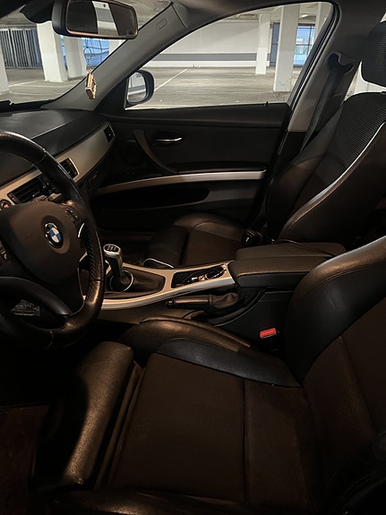 BMW 316d 6 of 9