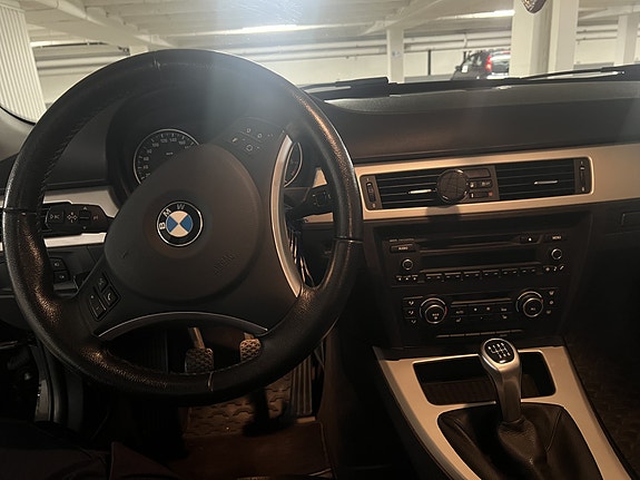 BMW 316d 5 of 9