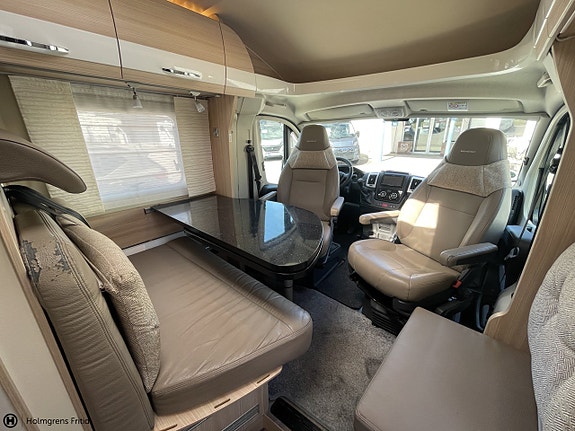 Bürstner T 7203 ALDE VÄRME | STOR TOALETT | 8 of 22