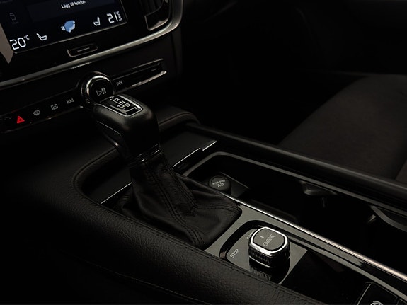 Volvo V90 27 of 30