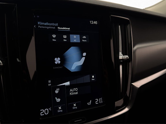 Volvo V90 24 of 30