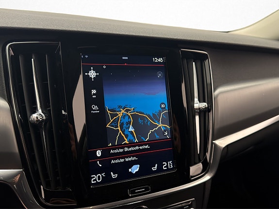 Volvo V90 13 of 30