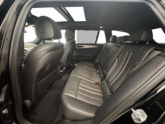 BMW 530i 14 of 30