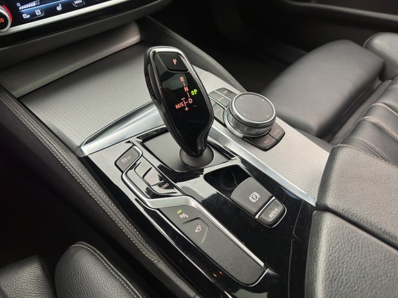BMW 530i 28 of 30