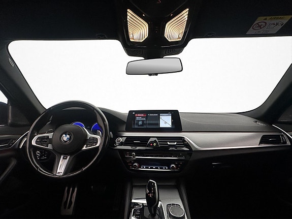 BMW 530i 15 of 30