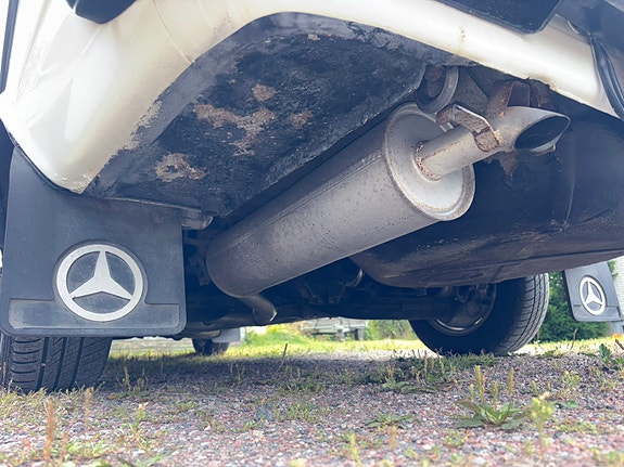 Mercedes-Benz 200 20 of 26