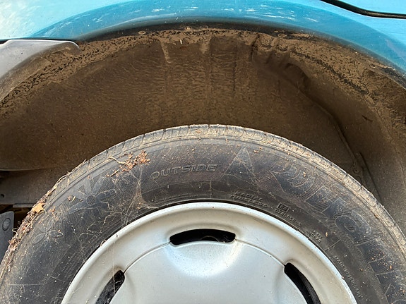 Nissan Serena 15 of 16