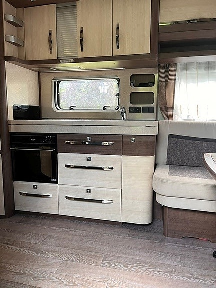 Hobby 560 KFU Prestige, Alde, Ac, Tempo100, Mover 4 of 10