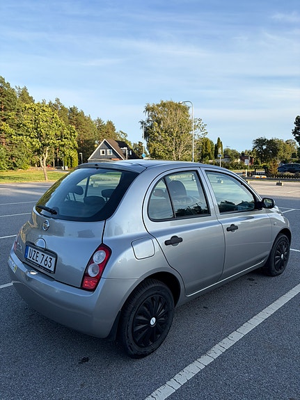 Nissan Micra 6 of 30