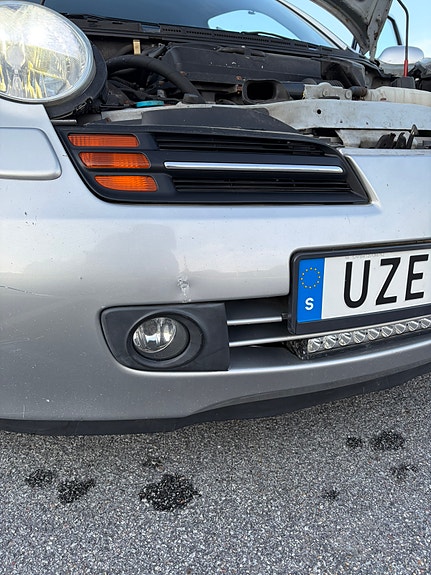 Nissan Micra 21 of 30
