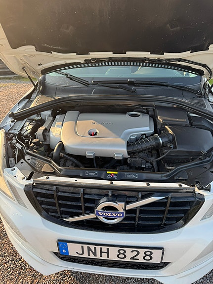 Volvo XC60 7 of 7