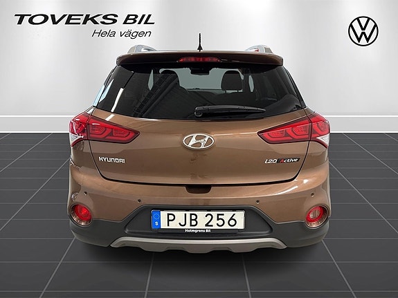 Hyundai i20 4 of 19