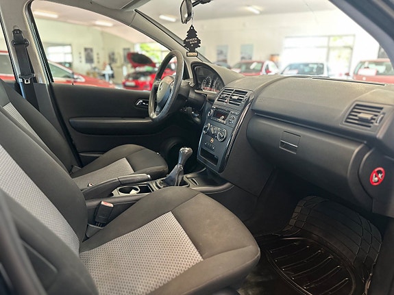 Mercedes-Benz A150 16 of 18