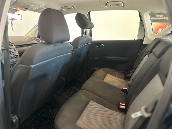 Mercedes-Benz A150 15 of 18